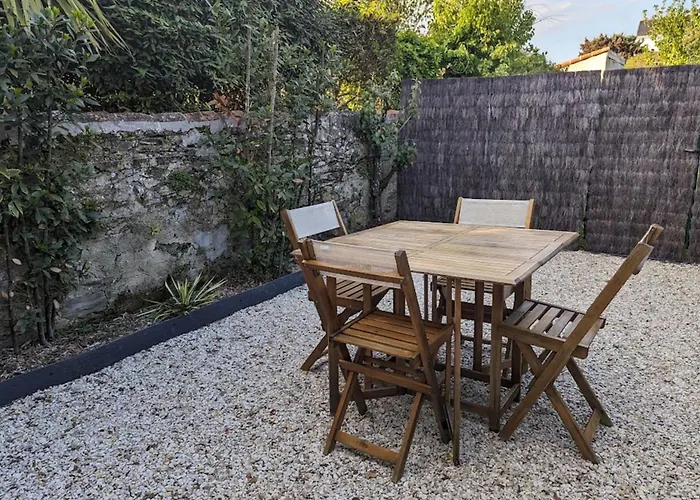 La Roche Bleue - 100m - Parking Feriehus La Bernerie-en-Retz